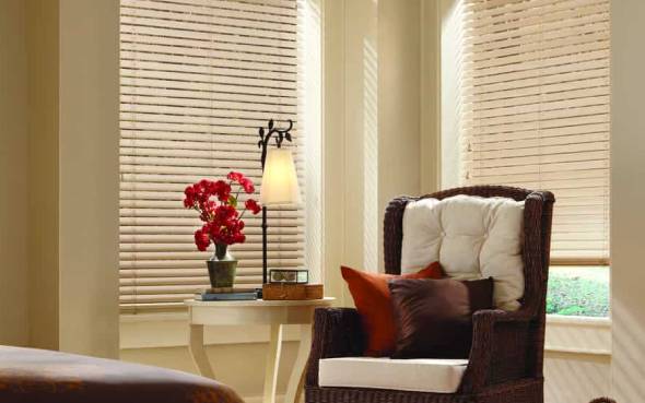 Parkland® Wood Blinds near Feasterville, Pennsylvania (PA) and Hunter Douglas wood and metal blinds